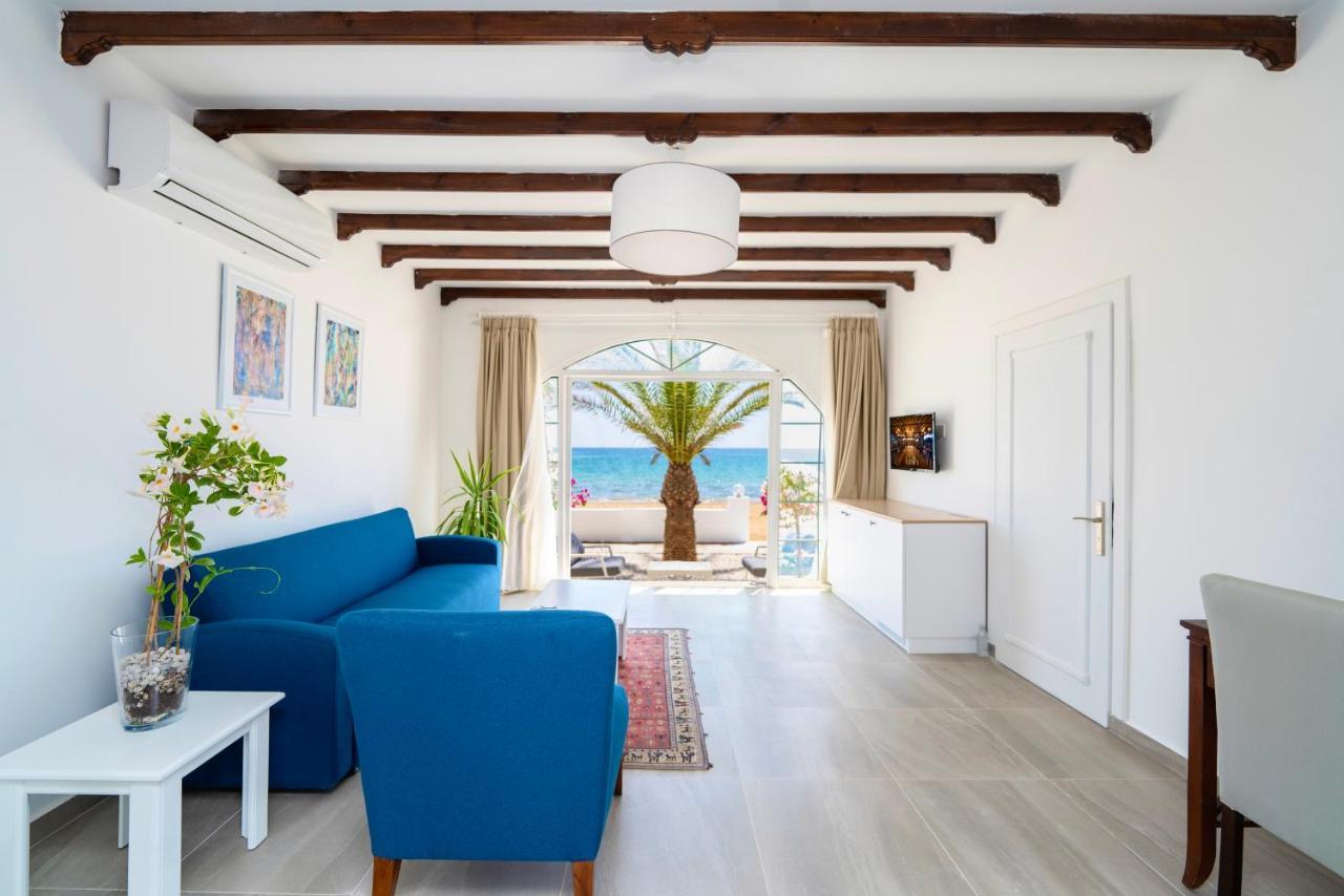 Long Beach Villas Famagusta  Bagian luar foto
